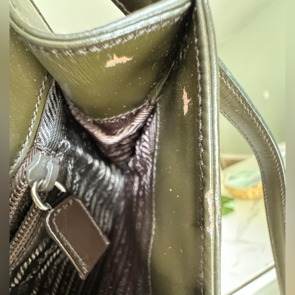 Prada B7400 Vitello Lissato Shoulder Bag – Loden – Vintage 1998 - Picture 8 of 11